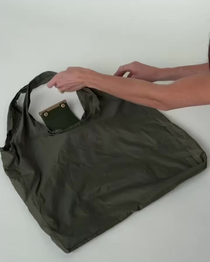 Sebastiann keychain tote - olive